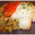 Sauce de thon aux petits légumes Ce soir, au repas, j'ai réalisé une interprétation de la recette Réunionnaise de la sauce de thon, qui veut qu'on ne mette pas de légumes, ou éventuellement on met de fines lamelles de pommes de terre.