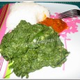 Alu Palak Ce sont des pommes de terre à la purée d'épinards, petite recette de ce midi, ça me change des épinards à la crème ou à la créole. D'ailleurs, il faudra que je vous prépare la recette créole un de ces quatre, pour la mettre en ligne.