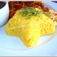 Maïs à la Réunionnaise Alors, voilà la recette du maïs qui a accompagné le rougail morue d’hier. Traditionnellement, on le sert avec un bon cari de poisson rouge, genre Capitaine, … et toujours des grains rouges. J’ai un peu tassé pour lui donner une...