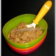 Compote de fruits biscuitée À partir de 6 mois sans les biscuits et à partir de 8 mois avec les biscuits.
Une petite recette pour nos chérubins, une compote de fruits maison avec des biscuits spéciaux pour bébé sans sucre. J'ai utilisé pour la faire les fruits de mon panier bio et des biscuits bio de la marque Hipp.