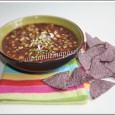 Après le chili con pollo, le chili con tofumé, l'idée m'est venue hier soir ayant du tofumé à passer. J'ai donc mis mes haricots rouges à tremper pour le lendemain. 