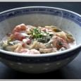 On appelle camarons, à La Réunion, les grosses crevettes de type gambas, on les trouve dans les rayons surgelés des supermarchés. 