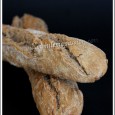 Baguettes semi complètes aux céréales Une petite recette de pain avant de partir demain matin, pour une semaine dans le Cher avec mes parents qui sont arrivés de La Réunion, ce matin! Je vais avoir...