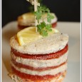 Une fois n’est pas coutume, j’ai décidé de participer au jeu concours de Tomacouli et surtout de le faire connaître à ceux qui ne le connaissait pas déjà. J’ai donc proposé ma recette de mille-feuille aujourd’hui, j’espère qu’elle sera retenue...