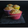 Muffins poire et muesli Il y a quelques mois, j’ai participé à un concours « Croustipâte » et j’ai gagné le joli coffret « Cook’in Box Muffins ». Il me restait des poires au sirop après avoir réalisé la Charlotte au chocolat extra noir Weiss et poires. J’ai...